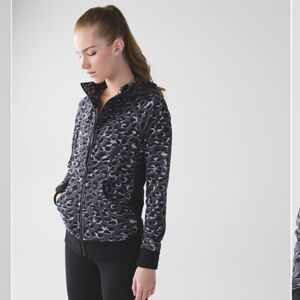 Lululemon Scuba Hoodie III Terry Cherry Cheetah Black Multi Leopard Zipper
